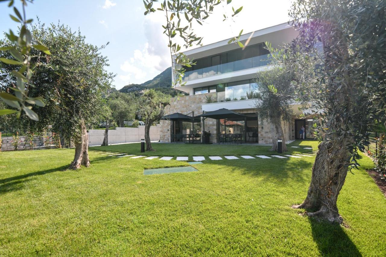 Olivo Luxury Apartments Malcesine Exterior photo