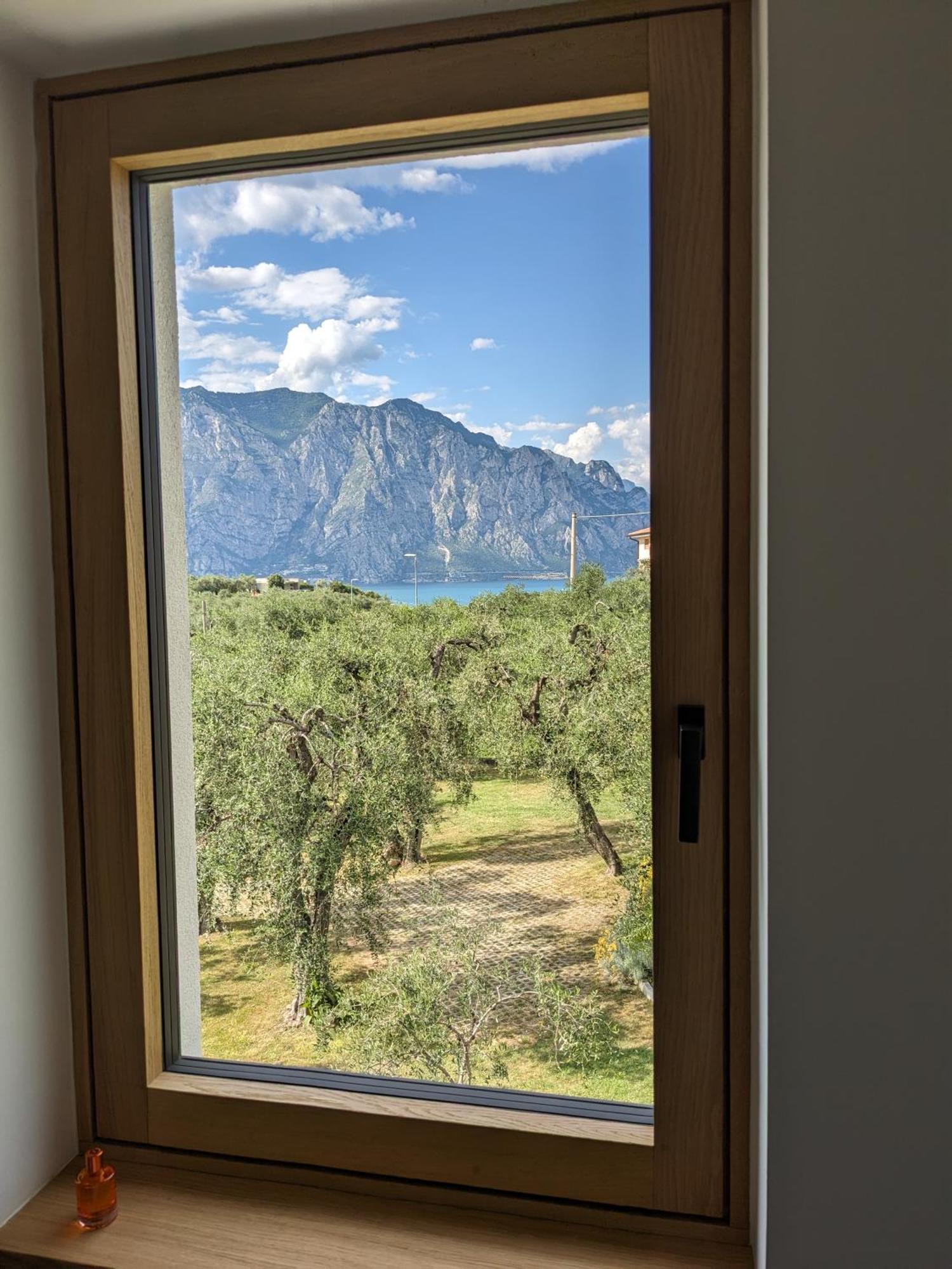 Olivo Luxury Apartments Malcesine Exterior photo